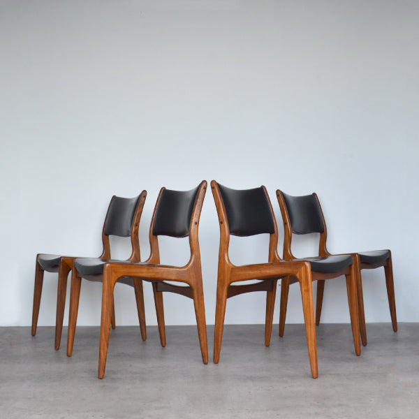 Set Of 4 Dining Chairs By Johannes Andersen For Uldum Møbelfabrik